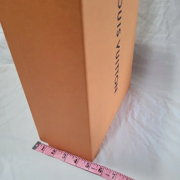 Louis Vuitton Magnetic Gift Box Decorative Storage Organizer Empty 14 x 10 in - Picture 11 of 12